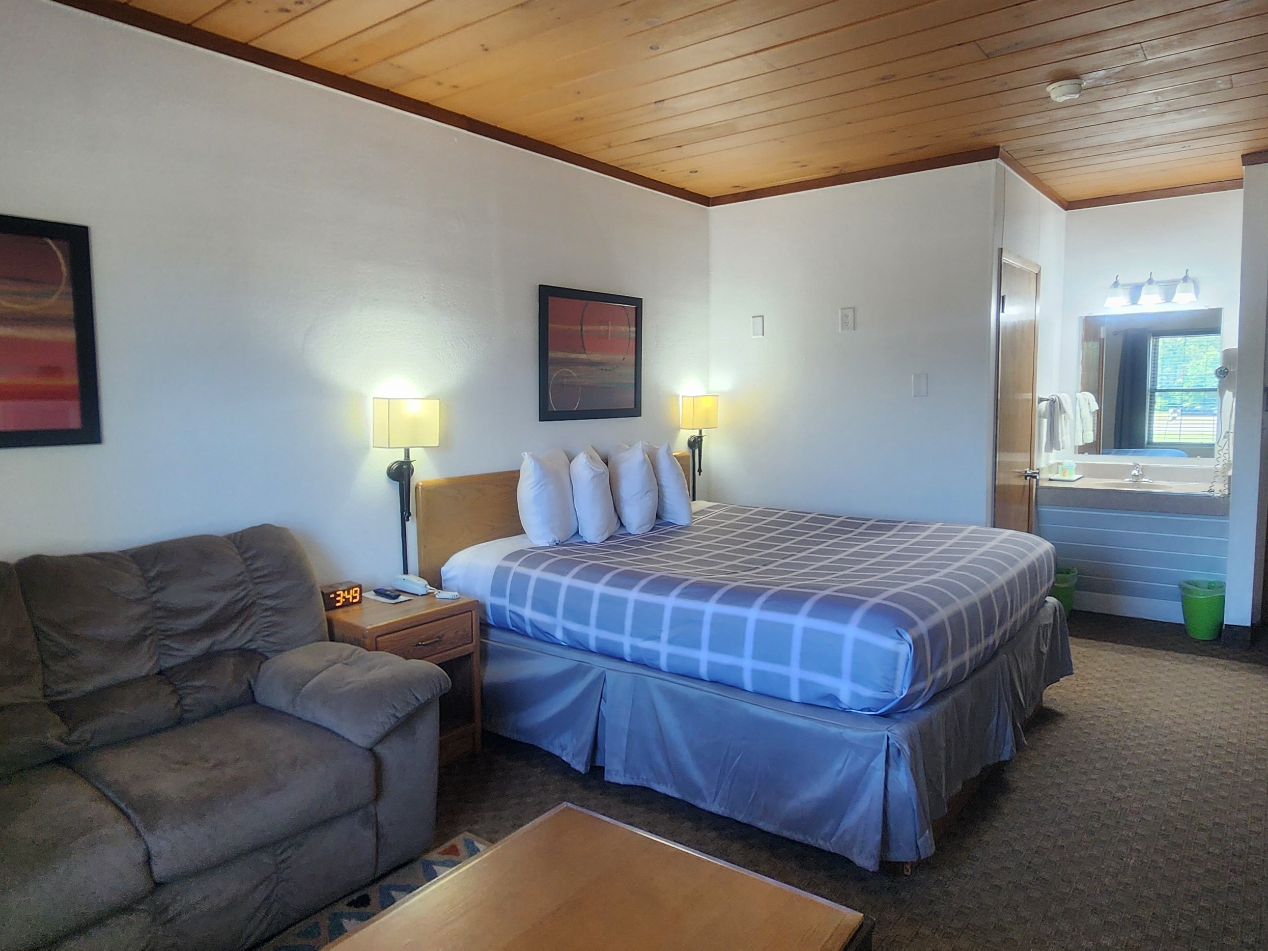 King Suite Room's Panoramic View